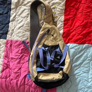 Patagonia sling bag
